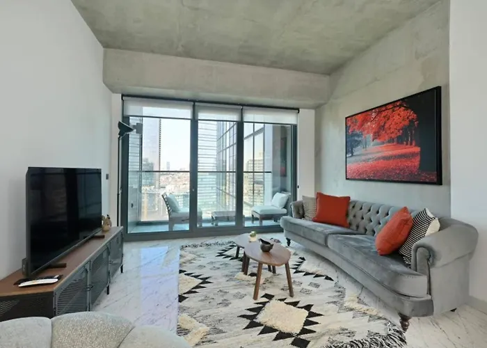 Bright Lovely Modern 2bd25 Poolgym! #220 Ferienhaus Istanbul