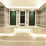 Bright Lovely Modern 2bd25 Poolgym! #220
