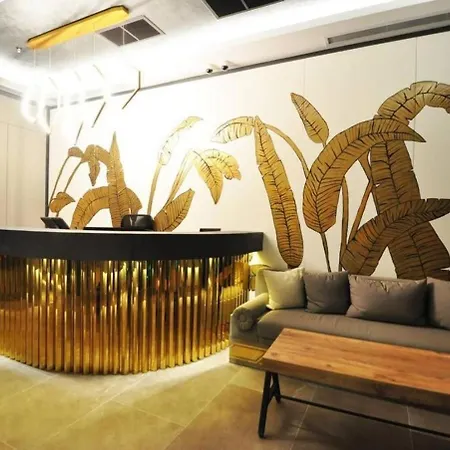 度假居 Bright Lovely Modern 2bd25 Poolgym! #220 *
